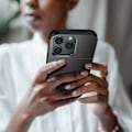 Miniatyrbillede 3 af 5: iPhone 15 Pro stødsikkert dækselkortrum StreetWise Black