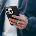 Pikkukuva 5 / 9: iPhone 11 Pro Iskunkestävä Premium Magsafe -suojus Vegaanin nahkainen Nordcell™ Svart