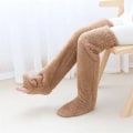Miniatyrbillede 4 af 4: 1 par Over Knee High Fuzzy Sokker Plys Tøffel Strømper Pels Lang Ben Varmer
