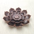 Miniatyrbillede 1 af 5: Lotus Røgelseholder i Messing til Pindefrøelse og Kegle Røgelse