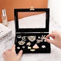 Miniatyrbillede 2 af 4: Pin Box Skab Broche Samling Display Case med Klar Vindue Badges Display Box, Hard Rock, Samleobjekter Pin Badges og Medaljer - Sort