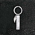 Miniatyrbillede 4 af 5: Kør sikkert nøglering bogstaver print vinge vedhæng nøglering ring DIY taske ornament