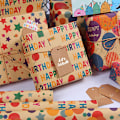 Miniatyrbild 3 av 5: Födelsedagspresentpapper, Eco Kraft Presentpapper för Män Kvinnor Flicka Pojke, Naturligt Födelsedagspapper med Blandat Brunt och Färgat Mönster, Födelsedagspresentinslagning