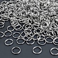 Pikkukuva 4 / 5: 100 kappaleen avainrengassarja 10 mm:n miniavattuna rengas, jossa on kaksoisjako
