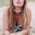Miniatyrbilde 5 av 5: Skallperle håndvevd choker halskjede Hawaiian Beach smykker for kvinner menn jenter gutter 2 stk
