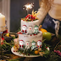 Miniatyrbild 5 av 5: Silikonform för julgodis 3D ren/tomte/snögubbe formad fondan