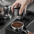 Miniatyrbillede 2 af 5: Espresso Kaffefordeler, Værktøj Espresso Kaffefordeler med Base, Rustfrit Stål Espresso Kaffefordeler, Justerbar Dybde Nålefordeler