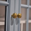 Miniatyrbilde 3 av 5: 2 stk. enkelt hullskapsdørhåndtak skaptrekk i messing garderobehåndtak D