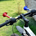 Pikkukuva 3 / 3: Polkupyörän torvi, kestävä metallinen pyörän ilmapilli klassinen metallirungolla, yhteensopiva maasto- ja maantiepyörille, 200*55mm, sininen