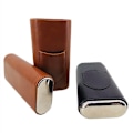 Miniatyrbillede 4 af 5: Premium 3-Finger Brun Læder Cigar Etui, Cedertræforet Cigar Humidor med Sølv Rustfrit Stål Cutter 16.5*7.5*3.8CM