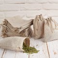 Miniatyrbild 4 av 5: 30-pack jutesäckar, 10x14 cm, små presentpåsar med dragsko