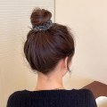 Miniatyrbilde 5 av 5: 10 PCS Lodne Hår Scrunchies, Plysj Pels Hårbånd Hårtau Elastiske Hårbånd Hårtilbehør for Kvinner og Jenter Hvit Kaffe Rosa Grønn Svart Hestehale Scrunchies 5CM