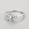 Miniatyrbild 3 av 3: Rektangulär Zirkon Ring Dam Fashion Ljus Lyx Ring Silver