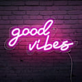 Miniatyrbild 1 av 5: Good Vibes eon-skylt med USB-ström och dimmer, rosa LED eon-skyltar för sovrum, eon-lampor för väggdekoration, spelrum, fest, bardekoration - 16,1 * 8,2