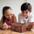 Miniatyrbillede 4 af 5: Trækiste i træ: Trækiste i træ med lås, vintage trækiste