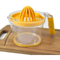 Miniatyrbillede 1 af 3: Citron- og Appelsinpresser, Multifunktionel Manuel Citruspresser Appelsin Citronpresser med Transparent Målebæger, Rivjern og Æggeskiller (Gul)