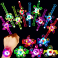 Miniatyrbillede 5 af 5: 5 stk. LED lysende Fidget Spinner Armbånd Børnefest Favors, LED