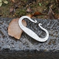 Miniatyrbild 4 av 5: Lättvikts Eldsickel Utomhus Eldabsorbent Kompakt Fuktsäker Högkolstål Överlevnad[C] Single sickle