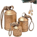 Pikkukuva 1 / 4: Rustiikkityyliset lehmänkellot, metalliset harmoniset joulukoristeet, vintage-lehmänkellot