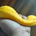 Miniatyrbillede 3 af 5: Frugtsimulation Majs Klem Legetøj til Hel Person Dekompression Yellow