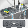 Miniatyrbillede 2 af 5: 1 stk Premium Anti-Slip Silikon Vandhane Sprøjtbeskyttelsesmåtte - Afvanding & Si - Nem Rengøring, Foldbar Kant, 5° Hældning, Vandomdirigerende Design til Køkken