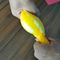 Miniatyrbillede 5 af 5: Frugtsimulation Majs Klem Legetøj til Hel Person Dekompression Yellow