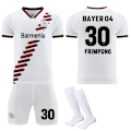 Miniatyrbild 1 av 2: 23-24 Bayer 04 Leverkusen Borta Fotbollströjor Barn Vuxen Fotbollsutrustning NO.30 FRIMPONG XL