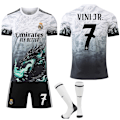 Miniatyrbild 1 av 2: Real Madrid Special Edition Tröja med Drakmönster NO.7 VINI JR. Tröjor Barn Vuxen Fotbollsutrustning med Strumpor 24-25 NO.7 VINI JR. 26