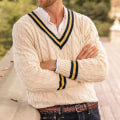 Pikkukuva 1 / 3: Urheilumies Cricket-neulepaita -HG White Maroon Gold 3XL