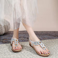 Miniatyrbilde 5 av 5: Bohemske sommersandaler for kvinner 2025 - Rhinestone plattform flip-flops Bronzer 42