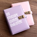Miniatyrbillede 5 af 5: 100 kuvertudfordringer notesbog med adgangskodelås Funny Way Pengebesparelse Udfordringsboks til opbevaring af kontanter (lilla)