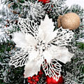 Miniatyrbilde 1 av 6: Julepynt, gaver, juleblomster, juletrepynt