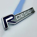 Pikkukuva 4 / 5: 3D metalli kromi punainen musta logo Rdesign Emblem auton lokasuojan merkki tavaratilan tarra Volvo S60l V40 V60 Rdesign tarratarratarvikkeet (sininen)