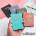 Miniatyrbilde 1 av 5: 2024 2024 A7 Mini Pocket Notebook 365 Days Notepad Dagbok Notatbok Dag Uke Måned Planlegger Kontor Skole Skrivesaker[HSfF]（A7，Sort）