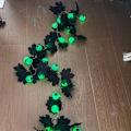 Miniatyrbilde 4 av 5: Halloween svart lønneblad øyeeple LED lysstreng spøkelsesfestival atmosfære layout dekorative lys lykter