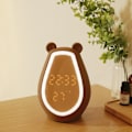 Miniatyrbild 2 av 7: Björnalarmklocka LED Digital Tyst Sänglampa Bluetooth Högtalare USB Laddning Barn Cartoon Nattlampa(Bluetooth+Liten Programversion)