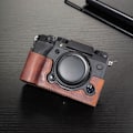 Miniatyrbild 1 av 4: För FUJIFILM X-T5 Kamera Fodral i Kohud Anti-scratch Skyddande Fodral Basöverdrag Djupt kaffe