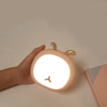 Miniatyrbild 5 av 8: Kreativ multifunktionell USB-laddningsläslampa sänglampa mjuk nattlampa, stil: Kanin (lila)