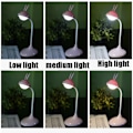 Miniatyrbild 5 av 7: Kanin Touch Skrivbordslampa USB Laddning Ögonskydd Kreativ Student Läsning Sovrum Fällbar Sänglampa (Rosa)