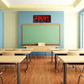Miniatyrbild 7 av 7: Stor digital väggklocka med digital display röd