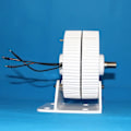 Miniatyrbillede 2 af 2: Permanent Magnet Generator, Gearløs Design, Lavhastighedsdrift, 48V, Med Base, 1KW Med kontrol With Base 48V