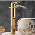 Miniatyrbillede 2 af 2: Badeværelsesarmatur, Guld Finish, Vandfaldsdesign B