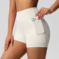 Høy midje nylon yogashorts med sidelomme white XL