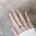 Miniatyrbilde 2 av 5: Kort trykk på spiker Medium Coffin Nail Art med 3D luksusdesign Gjenbrukbare falske negler 10 stk med relatert neglekit 4 størrelser