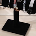 Miniatyrbild 3 av 5: Smyckesdisplayställ Enkel Fashionable Armband Scrunchies Hållare för Hem Smycken Butik Showcase Svart Enstaka Rad