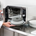 Pikkukuva 5 / 5: Taitettava mikroaaltouunin roiskeensuoja ruoalle,