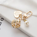 Miniatyrbillede 4 af 4: Faux Pearl Keychains Metal Heart Shell Key Chain Charms Key