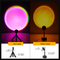 Miniatyrbillede 2 af 7: 16 farver solnedgangsprojektorlampe 360 graders rotation farve Changi