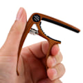 Miniatyrbild 9 av 10: Zink Alloy Gitarr Capo för Folk Elektriska Gitarrer med Strängstiftverktyg (#3)
