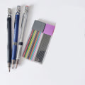 Miniatyrbillede 1 af 6: 5 stk. 3 mekaniske blyanter med 2 stk. blyantsrefill, farve og sort